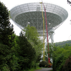 Montage einer Schutzzaunanlage in 95 m Höhe am Radioteleskop in Bad Münstereifel Effelsberg 