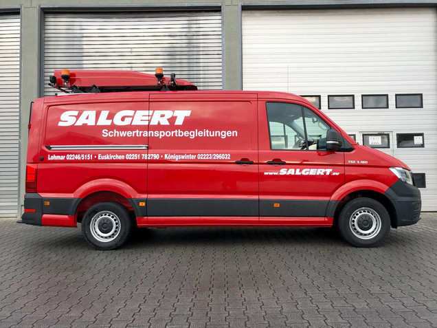 Salgert BF 3 Schwertransport-Begleitfahrzeug: MAN TGE 3.180