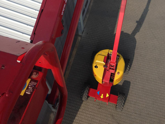 Salgert Arbeitsbühnenverleih: Selbstfahrende Tele-Gelenk-Arbeitsbühne Genie Z 51/30 J RT