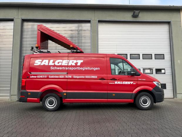 Salgert BF 3 Schwertransport-Begleitfahrzeug: MAN TGE 3.180