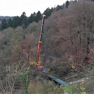 Heben eines Bohrgerätes und Zubehör mit dem LTM 1300