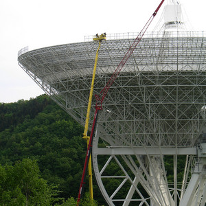 Montage einer Schutzzaunanlage in 95 m Höhe am Radioteleskop in Bad Münstereifel / Effelsberg 