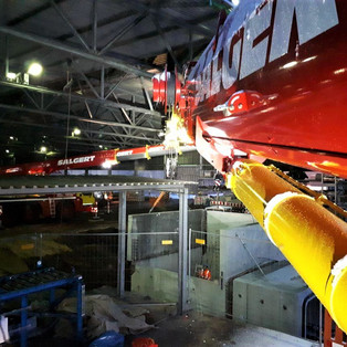 Heben und Teleskopieren von Betonfertigteilen mit dem LTM 1050 und dem LTM 1160
