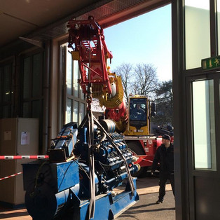 Heben von Maschinenelementen mit dem LTC 1045 mit Montagespitze in Düren