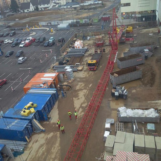 Kranarbeiten mit dem LTM 1300-6.2 mit 70 m Wippe auf der Einsatzstelle Sankt Augustin