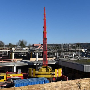 Heben von Betonfertigteilen mit dem LTM 1300
